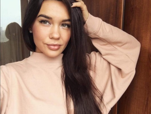 Coreógrafa conquista la mirada de Maluma con sus atrevidos pasos