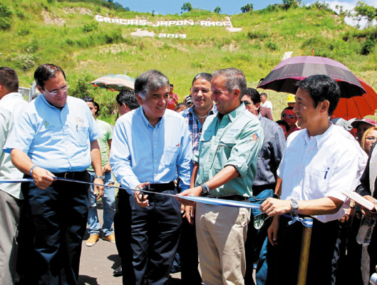 Inauguran ansiada obra de mitigación en El Reparto