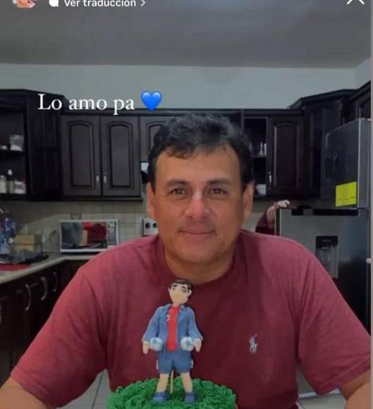 ¡Qué bella! Ella es la hija del exjugador y ahora entrenador Nene Obando