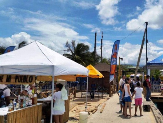 Honduras: Al menos cuatro playas cuentan con internet este verano