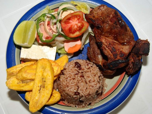 Delicias de Honduras: ¡Puro sabor costeño!