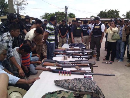 Al menos 14 detenidos en 47 allanamientos de la ATIC en Olancho