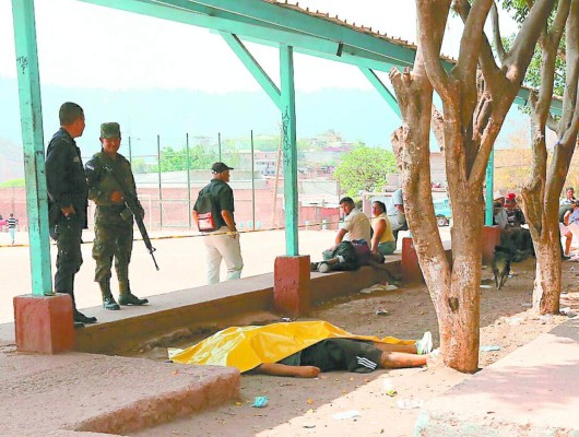 Honduras: Tiroteo en cancha de fútbol deja un muerto