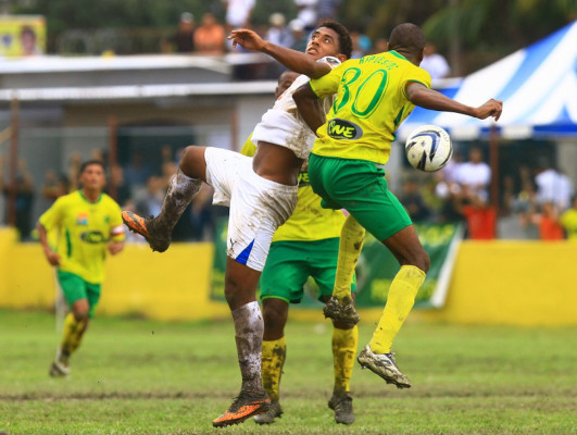 Parrillas One gana, pero no liquida al Olimpia