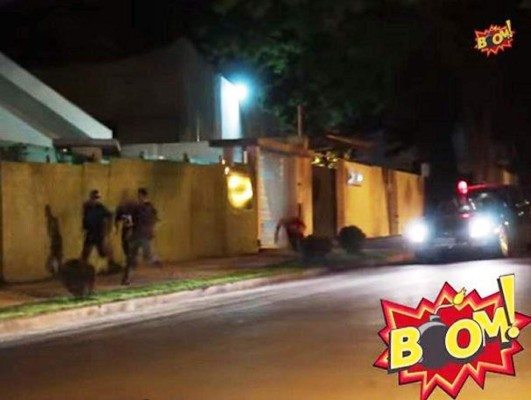 Simulan balacera en las calles de Brasil