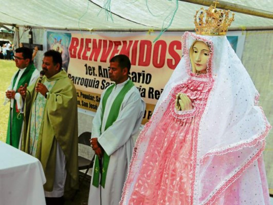 De fiesta Santa María Reina