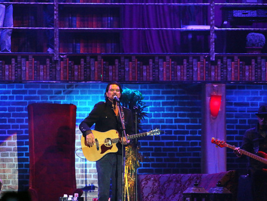 Honduras vivió la Metamorfosis de Arjona