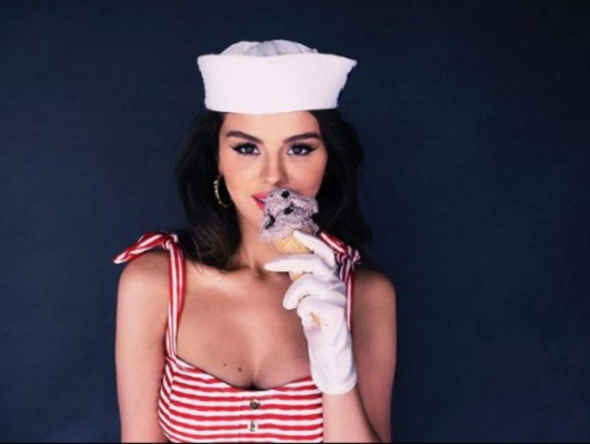 Serie 'Saved by the bell' se burla de Selena Gómez y su enfermedad