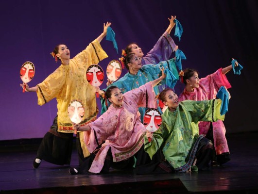 Riqueza y belleza del folclore taiwanés