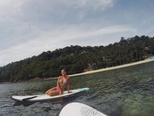 FOTOS: Hija de Chayanne cumple 17 y arranca suspiros con sensuales fotos en bikinis