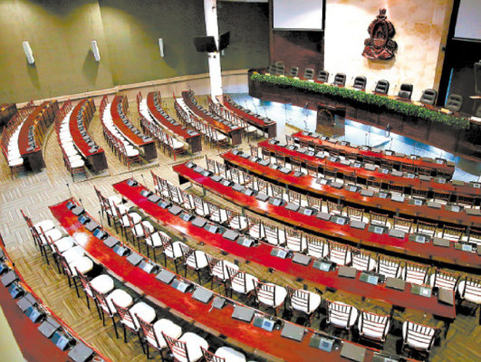 Inédito Congreso Nacional inicia legislatura