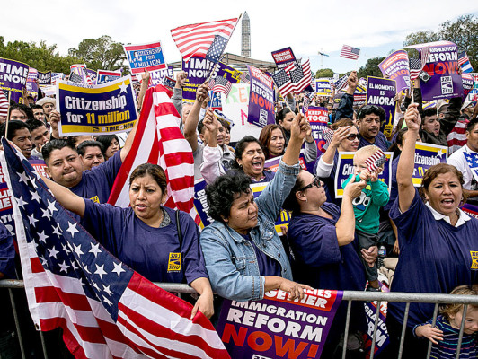Arrestan a ocho legisladores en EUA