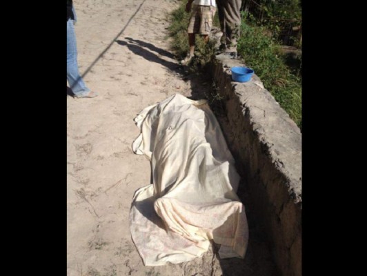 Un muerto y un herido en derrumbe en Santa Lucía