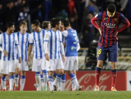 Real Sociedad golea al Barça y lo baja de las nubes