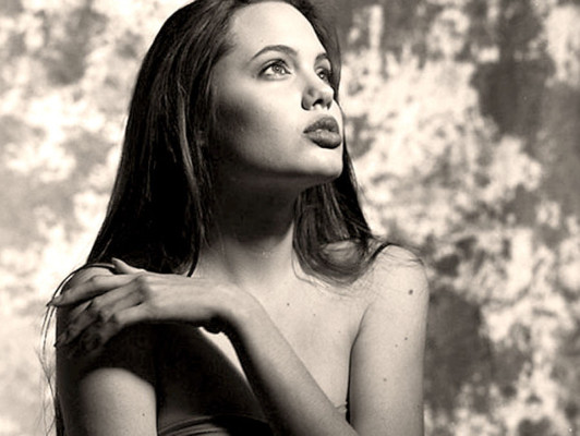 Nuevas fotos de Angelina Jolie