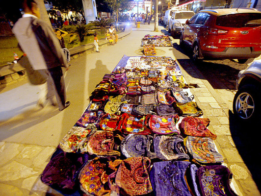 Celebraciones de fin de era maya inician en Honduras, Guatemala y México