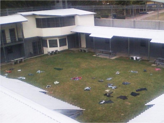 Menores infractores se amotinan en los Cobras