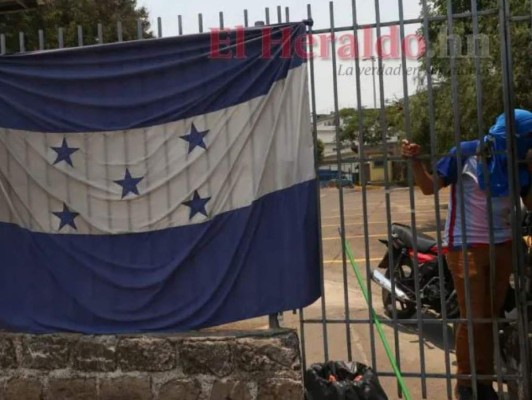 UNAH: Por tomas reprogramarán para el lunes 6 de mayo exámenes y reposiciones del tercer parcial