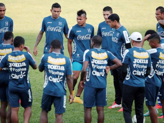 Honduras sufre derrota inesperada ante Guayana Francesa