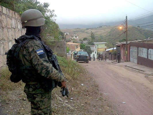 Operativo en colonia Estados Unidos