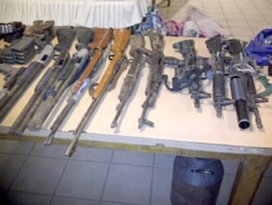 A la cárcel envían a supuestos narcotraficantes