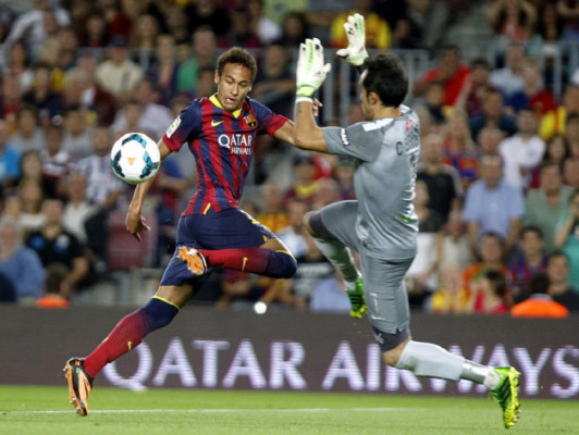 Ven indicios de delito en cifras del fichaje de Neymar al Barça