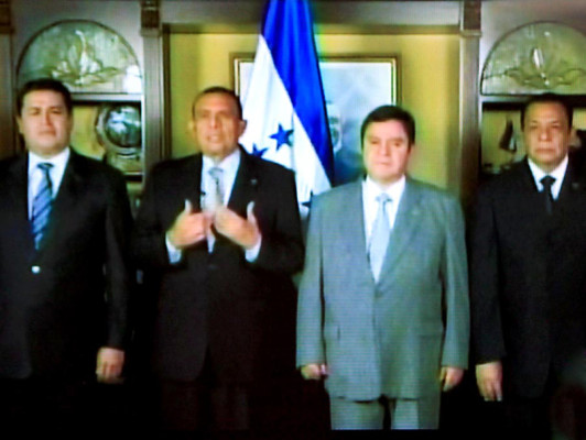 Presidente de Honduras anuncia diálogo con los demás poderes