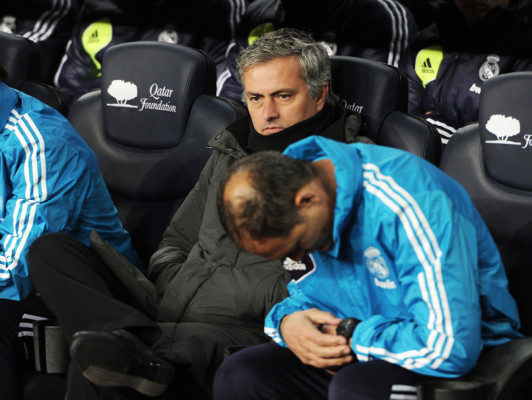 Real Madrid humilla al Barça en el Camp Nou