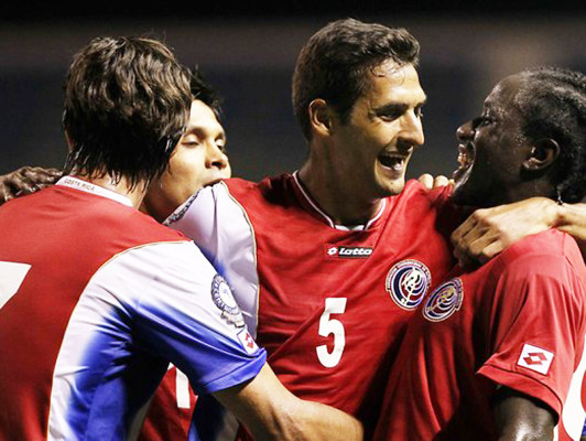 Prensa tica: ¡Que se venga Honduras!