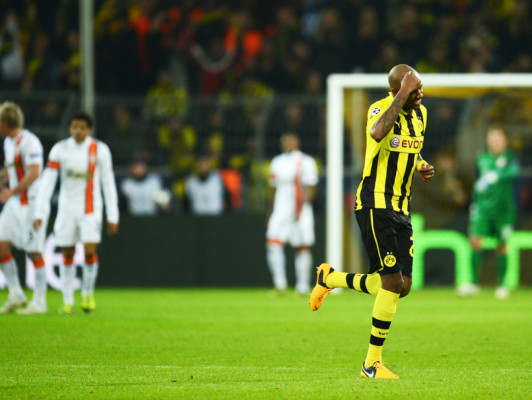 Borussia Dortmund clasifica pulverizando al Shakhtar Donetsk