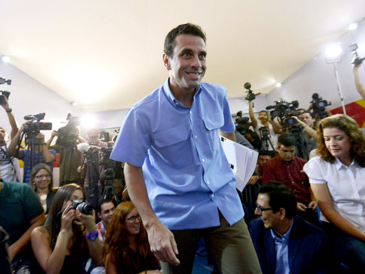 Oposición pide a TSJ que se pronuncie sobre crisis constitucional