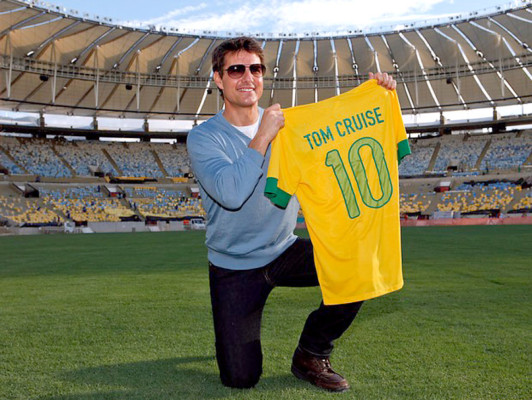 Tom Cruise visita el estadio Maracaná
