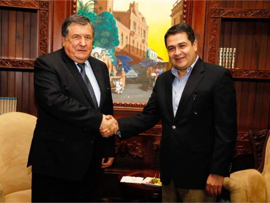 Rusia capacitará a hondureños en lucha contra el narcotráfico