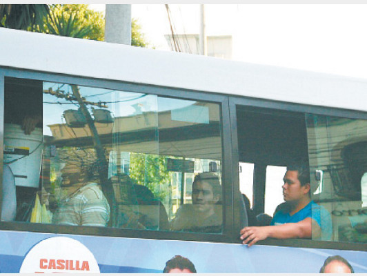 Denuncian abusos en el servicio ejecutivo