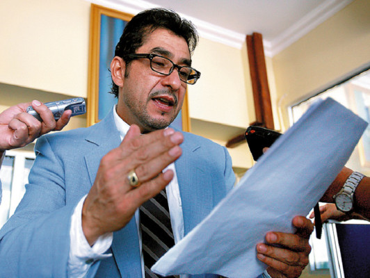 RED cederían Honduras a manos extranjeras