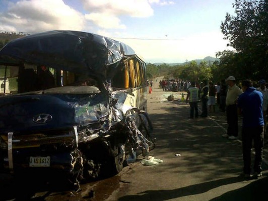 Un muerto en accidente vial en carretera al oriente de Honduras