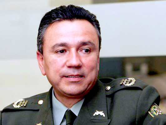 Exjefe de seguridad de Uribe condenado a 13 años de cárcel en EEUU