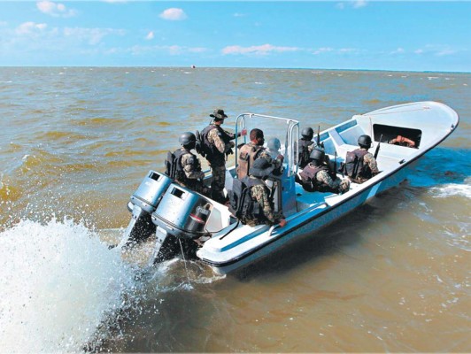 Honduras: Férreo control militar en el mar y en la laguna de Caratasca