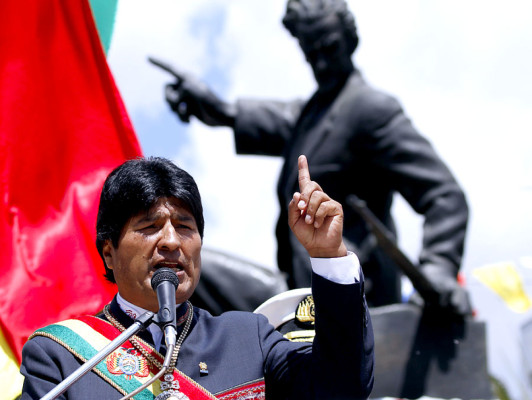 Gobierno boliviano asigna viáticos a familia presidencial