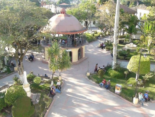 Destacan bellezas de Honduras en Día Mundial del Turismo