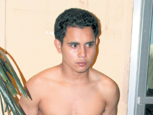 Padrastro casi mata a niña de dos años con salvaje castigo