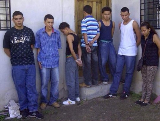 Capturan a presuntos pandilleros y traficantes de droga