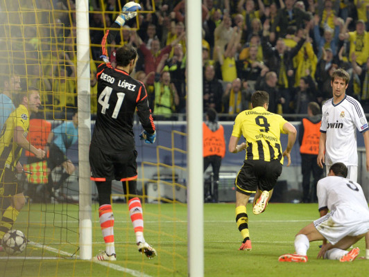 Lewandowsky se agiganta y destroza al Real Madrid