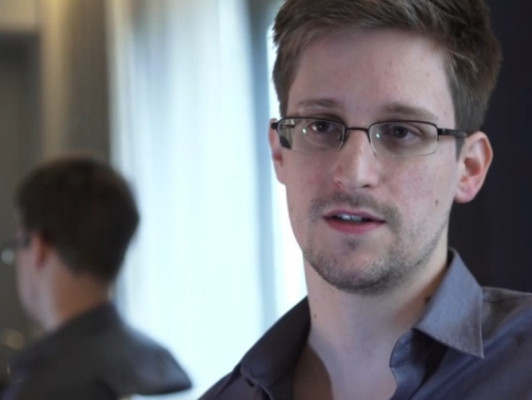 Snowden pide ayuda internacional frente a EE UU