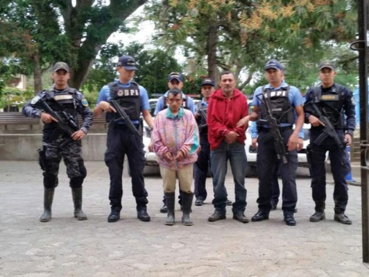 Niña que fue violada mientras cuidaba a su padre borracho está embarazada