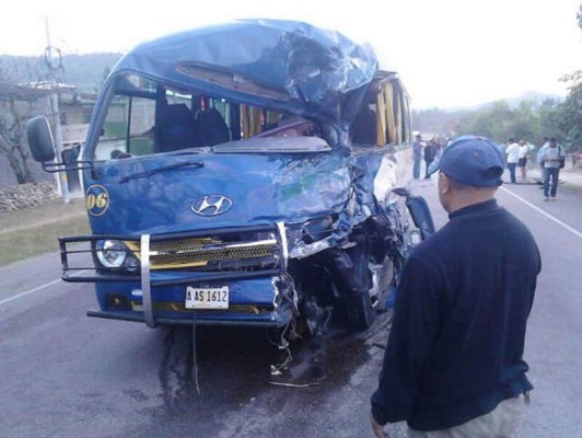 Un muerto en accidente vial en carretera al oriente de Honduras