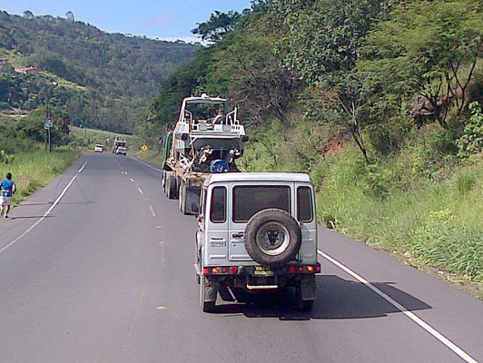 Honduras envía lanchas rápidas a golfo de Fonseca