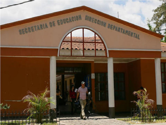 Departamentales, cerca de crisis financiera