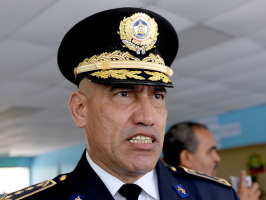 Jefes policiales serán evaluados por resultados