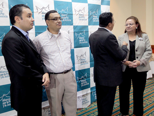 'Esperamos que no premien a Rubí enviándolo a una embajada'